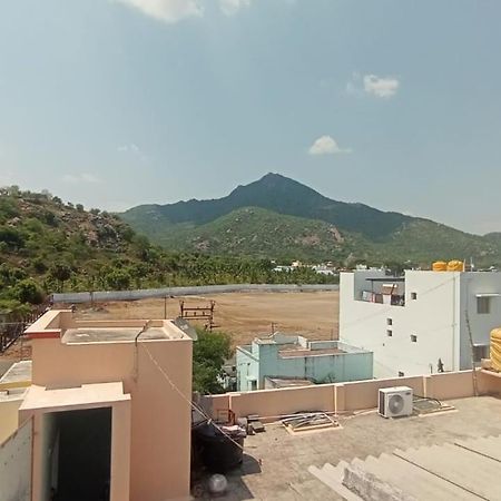 Thiru Arunai Guest House Тіруваннамалай Екстер'єр фото